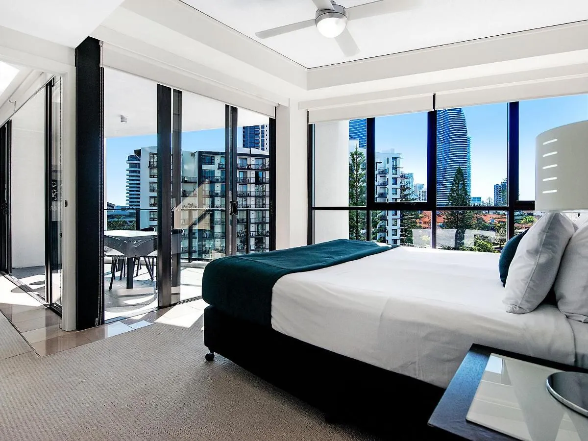 Stunning 2 Bed Apartment In Sierra Grand - Coasthm Gold Coast