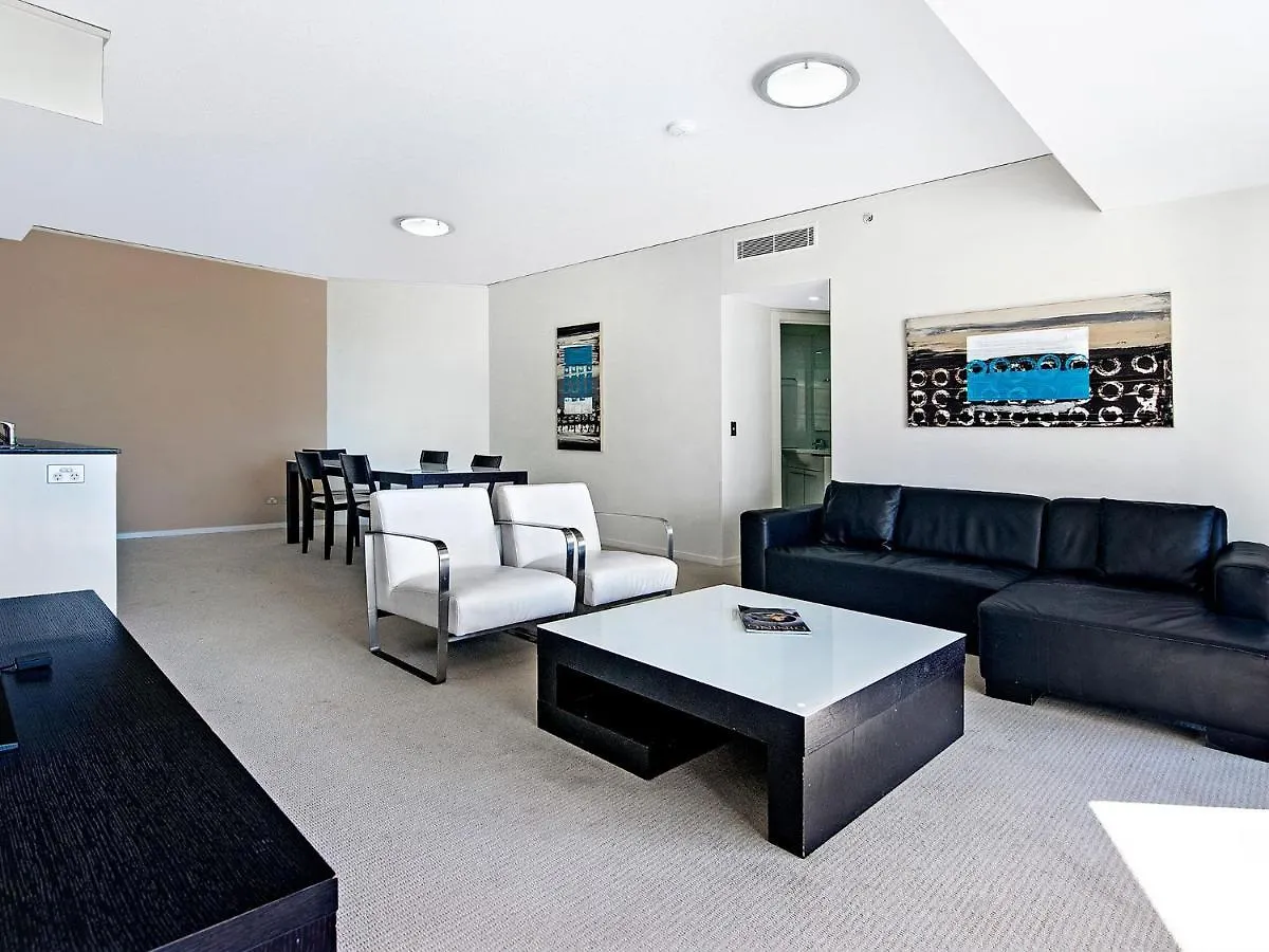 Stunning 2 Bed Apartment In Sierra Grand - Coasthm Gold Coast
